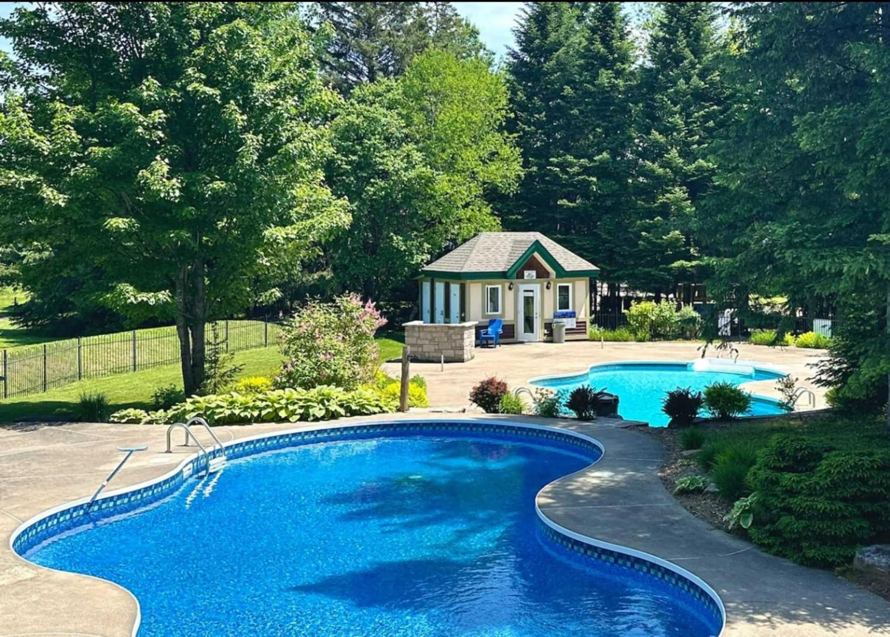 L'Aiglon - Nature Golf And Relaxation In Mont-Tremblant Bagian luar foto